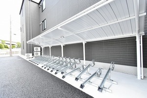 モンターニュ　エイチ　ワイ 302号-14