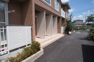 メゾン　シャルトラン 203号-13