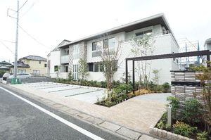 メゾン　ラマージュ