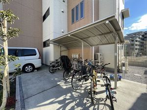 シャーメゾン トレス 301号-13