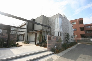 ラヴォーグ　Ⅱ 103号-1