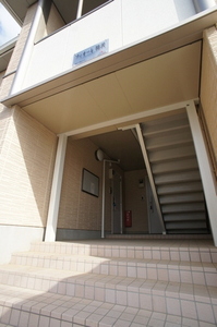 フィオーレ関沢 102号-15