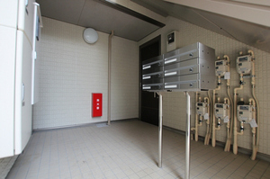 ヴィラ　ローザ 302号-13