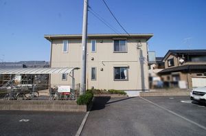 ヴィラ　ポルトＣ 201号-12