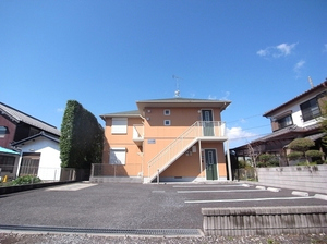 シャーメゾン近藤