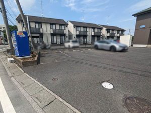 ジュネス城南 102号-3