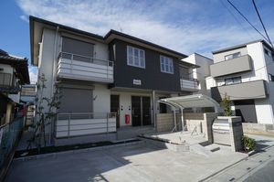 ヴィラ　ヒルズ 102号-1