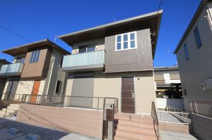蓮田市椿山３丁目戸建　Ｂ