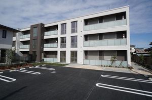 ヴィオラ　トレ　ルチア