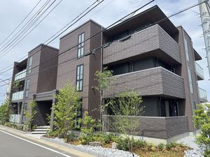 ノエル　盆栽陸橋 303号-1