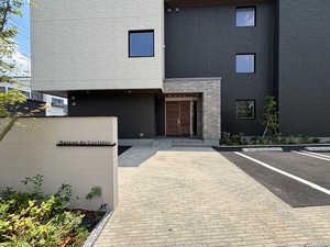 メゾン　ド　スリジエ 201号-11