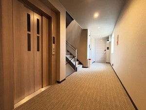 メゾン　ド　スリジエ 201号-14