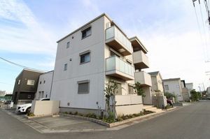 グランプリエ浦和美園 202号-12