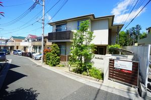 ヴィラ　レカン