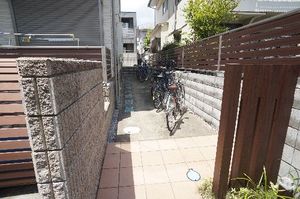 シャーメゾン南浦和テラス 202号-5