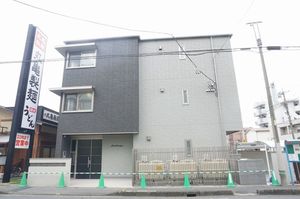 アゼリアージュ