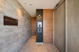 ウィズプラス浦和美園　ウエスト　Ｃ棟 204号-14