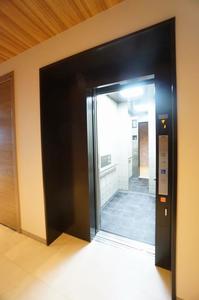 メゾン・フォンターナ 302号-12