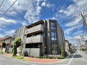 クオリスタ　エムズ