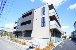 ヴィア・ステージ 302号-1