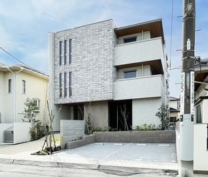 アミコート　ミヤオ 304号-1