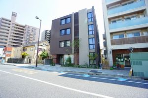 ポルト　ボヌール　浦和仲町 102号-1