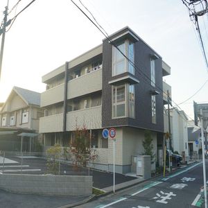 ラヴィータ　フェリーチェ 302号-1