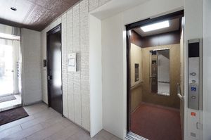 レウニールグラシアス川口 204号-13