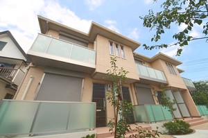 グリナージュ　鶴瀬