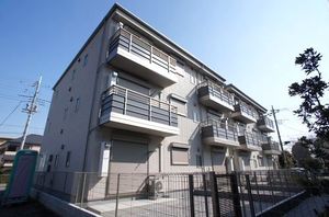 レユシール　Ｄ