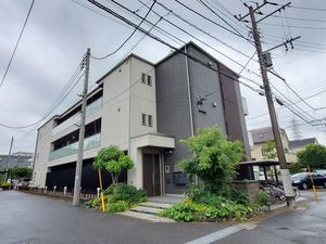 メゾンエミネンス