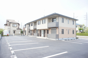 ファミーユ　Ｂ 101号-1