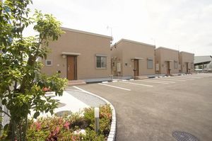 グリシ―ヌ　Ｃ