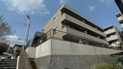 イーストヒル Ⅱ 303号-2
