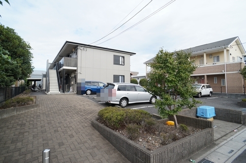 ホワイトハウス 201号-3