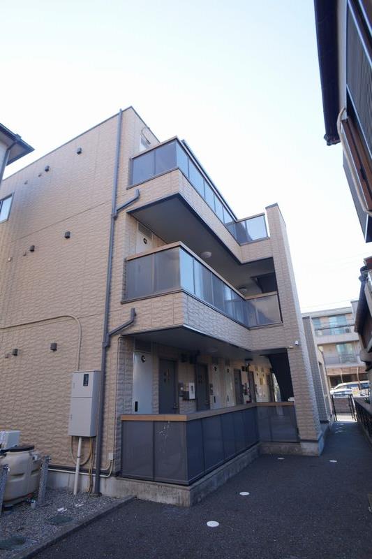 BIENA 201号-15