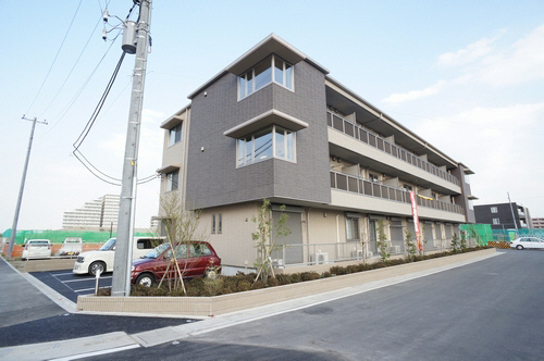 ルミエール浦和美園 302号-13