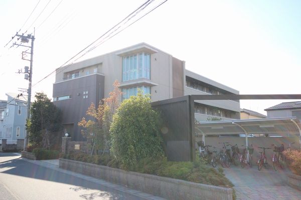 Ｒｅｓｉｄｅｎｃｅ　ＥＳＴ 206号-15