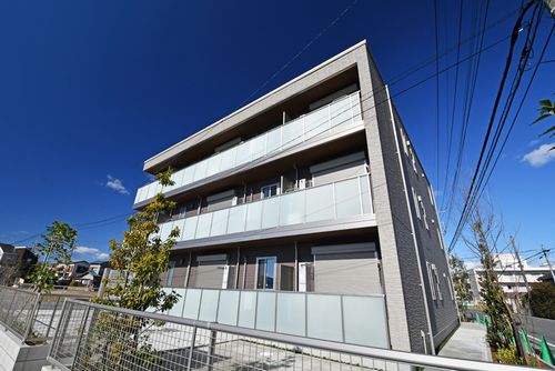 レジデンス上平中央 101号-3