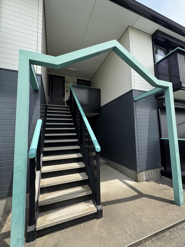 ハイムウィステリア A館 202号-2