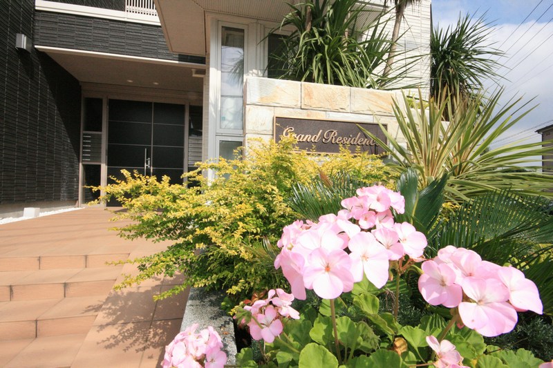 グラン・レジデンス 302号-12