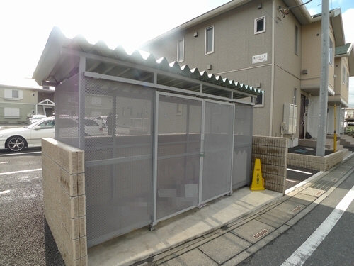 サン・ドミールⅢ 201号-2