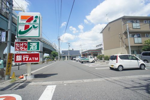 パラッシオ本町 Ⅱ 102号-3