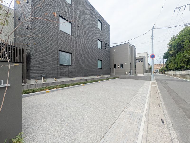 ヴィラ　スワスティ 202号-12