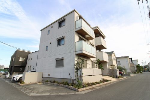 グランプリエ浦和美園 202号-12