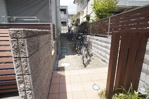 シャーメゾン南浦和テラス 202号-5