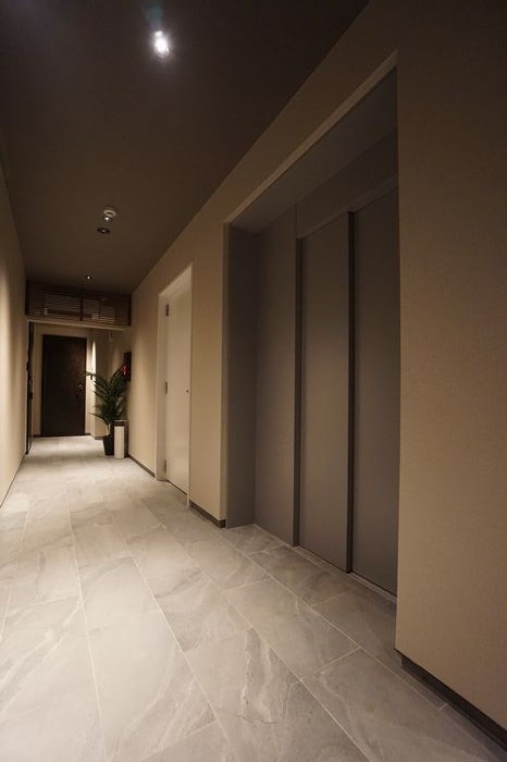 アピオン 205号-13