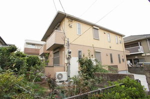 グリーンメゾン 201号-1