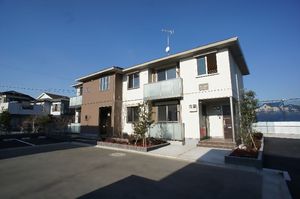 フラワーハイツ中田　Ｃ 101号-1