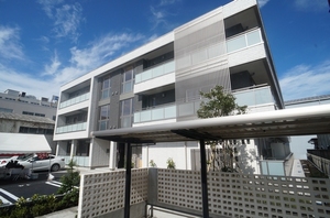 Ｐｉｎｅ　Ｇａｒｄｅｎ